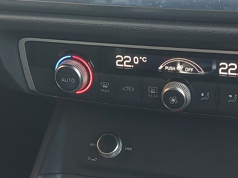 Used Audi Q3 2020 for sale - 77969431: Photo 14