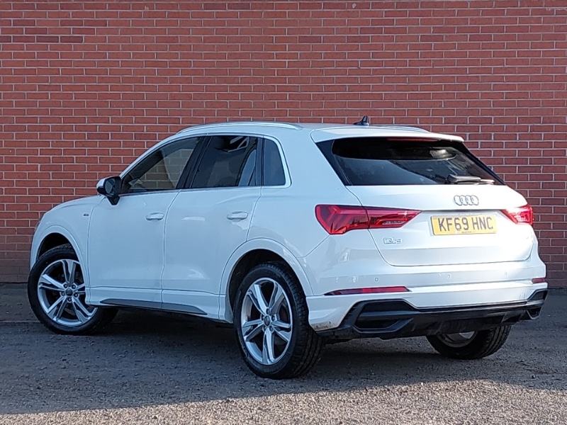 Used Audi Q3 2020 for sale - 77969431: Photo 3