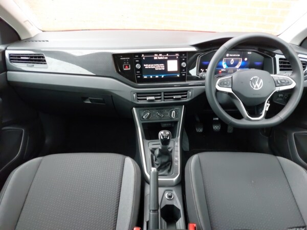 Used Volkswagen Taigo 2025 for sale - 76195702: Photo 2