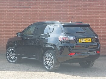 Used Jeep Compass 2024 for sale - 78735467: Photo