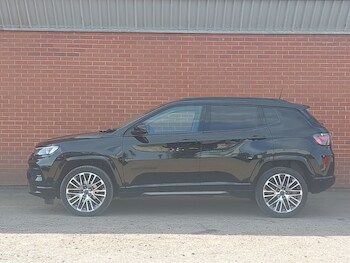 Used Jeep Compass 2024 for sale - 78735467: Photo