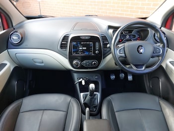 Used Renault Captur 2019 for sale - 78567857: Photo