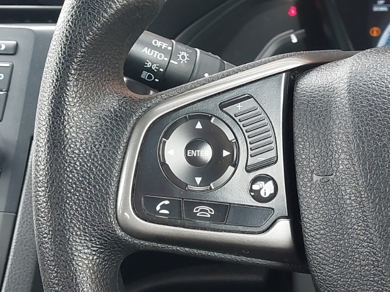 Used Honda Civic 2018 for sale - 77907936: Photo 11