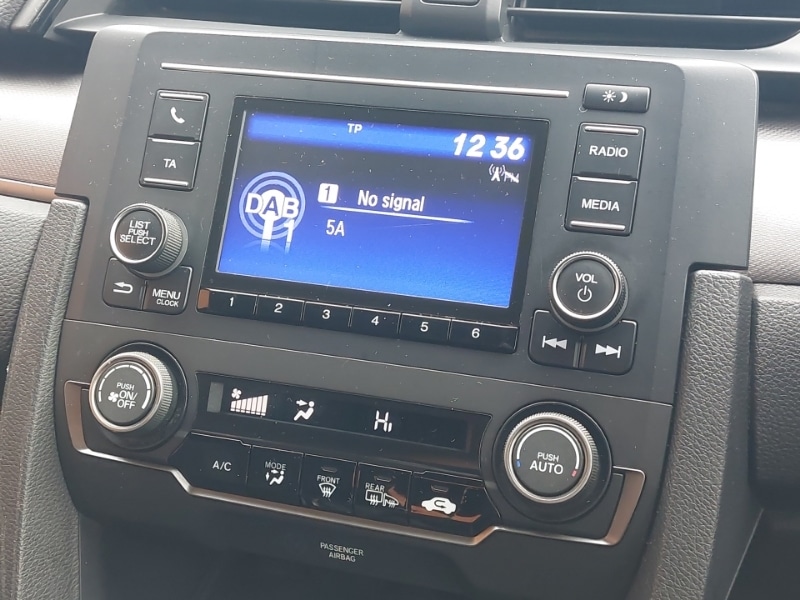 Used Honda Civic 2018 for sale - 77907936: Photo 14