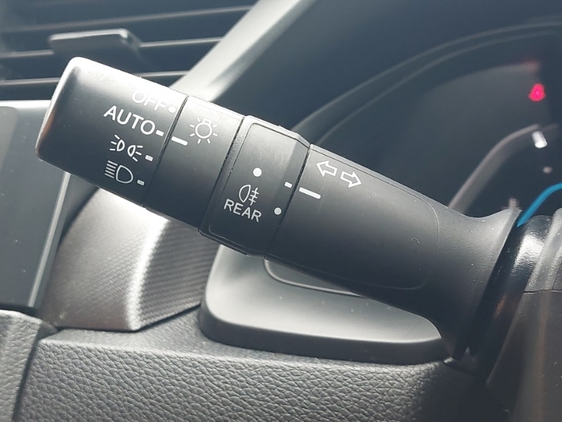 Used Honda Civic 2018 for sale - 77907936: Photo 18