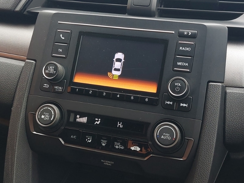 Used Honda Civic 2018 for sale - 77907936: Photo 19