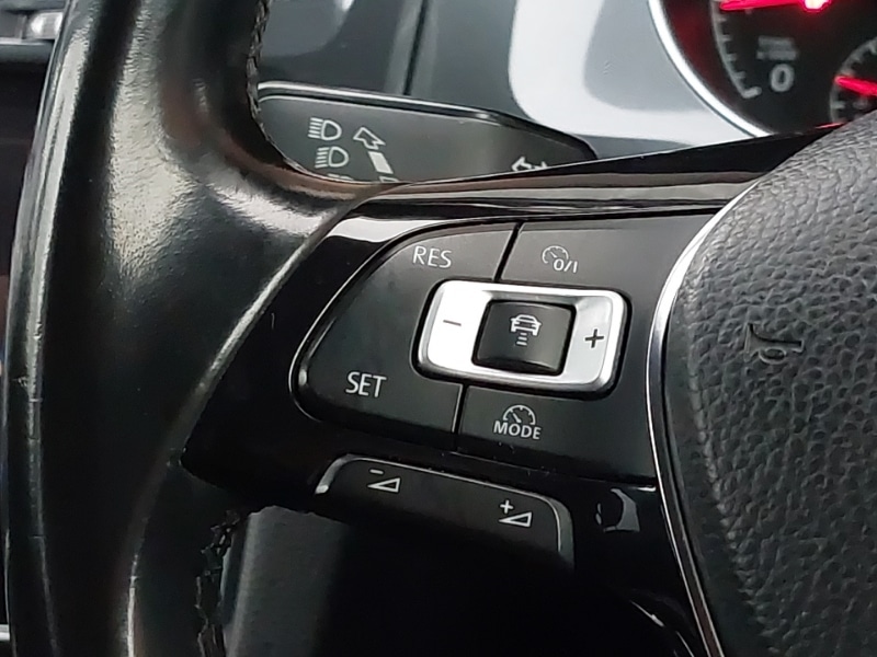 Used Volkswagen Golf 2018 for sale - 77922602: Photo 11