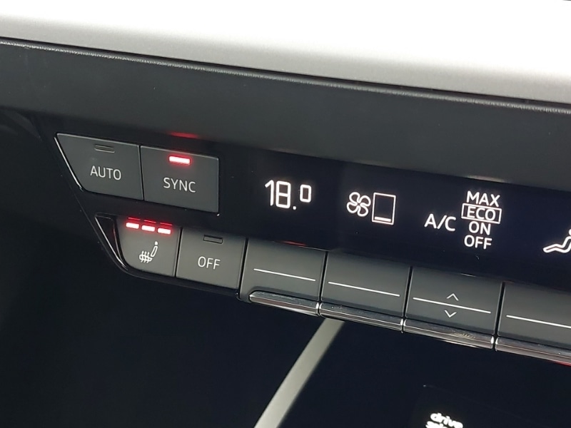 Used Audi Q4 e-tron 2023 for sale - 76180542: Photo 17