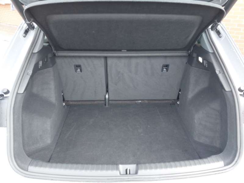 Used Audi Q4 e-tron 2023 for sale - 76180542: Photo 8