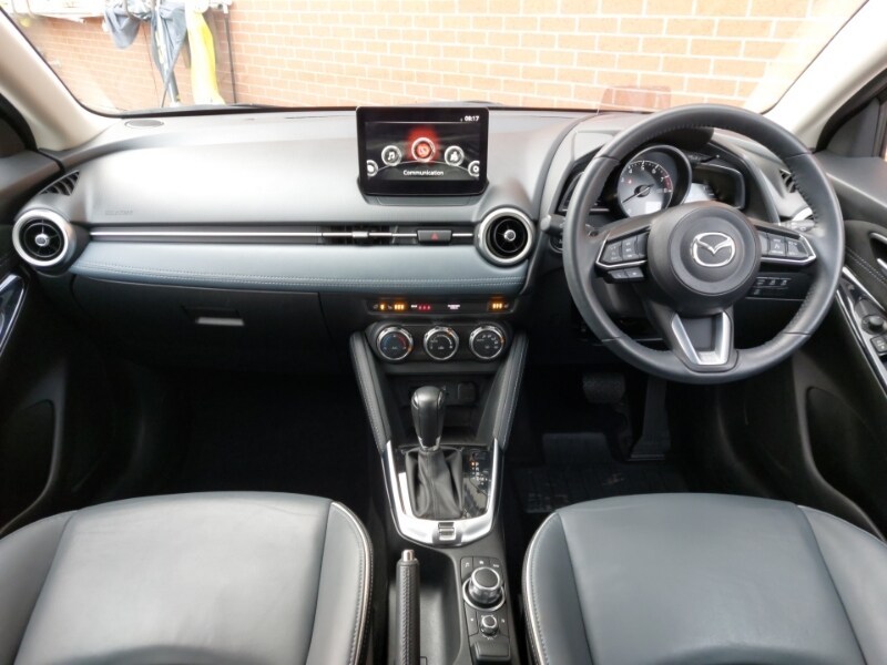 Used Mazda Mazda2 2022 for sale - 76066510: Photo 2