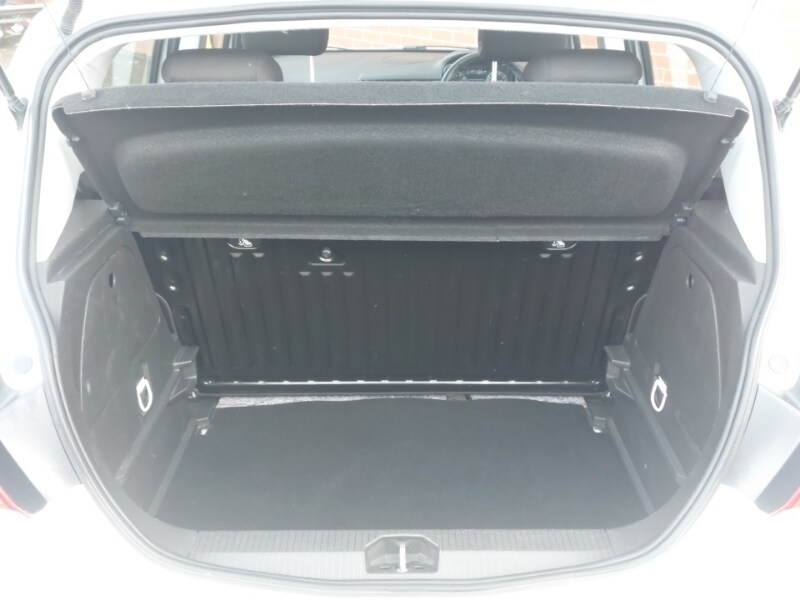 Used Vauxhall Corsa 2019 for sale - 76465284: Photo 8