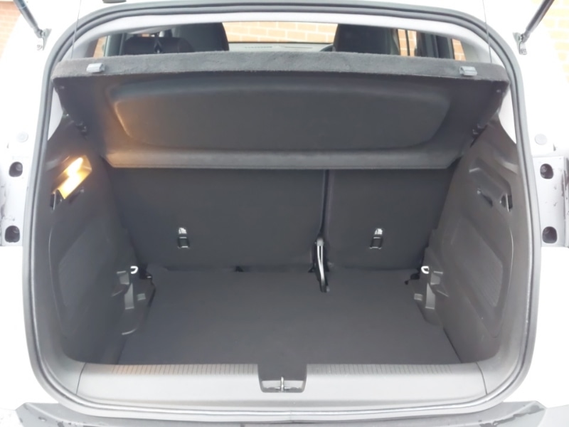 Used Vauxhall Crossland 2022 for sale - 76827181: Photo 8