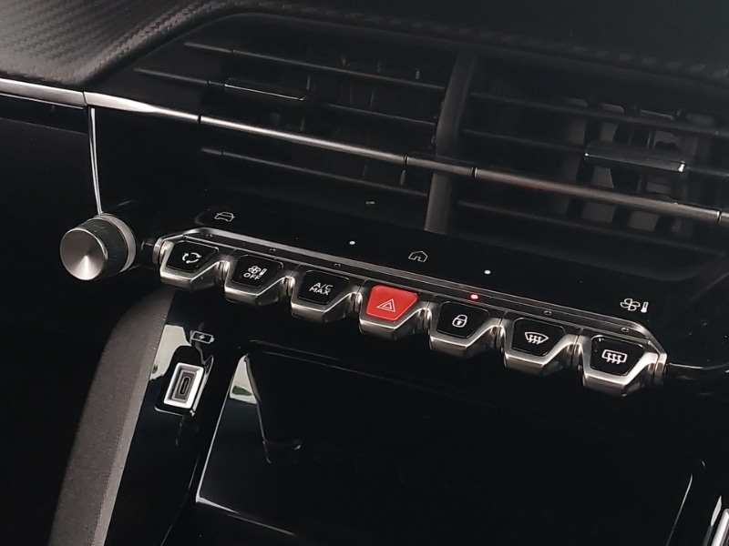 Used Peugeot 2008 2023 for sale - 76195347: Photo 14