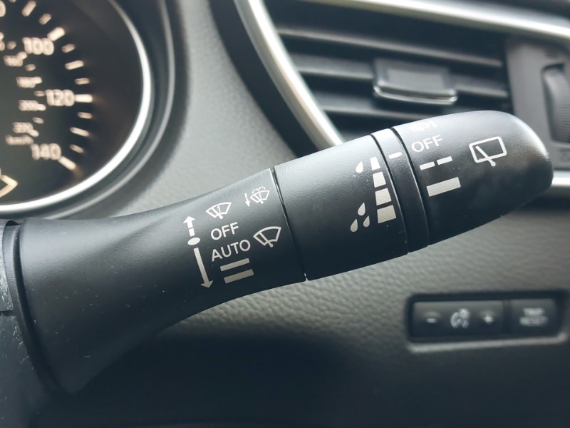 Used Nissan Qashqai 2018 for sale - 77352885: Photo 17