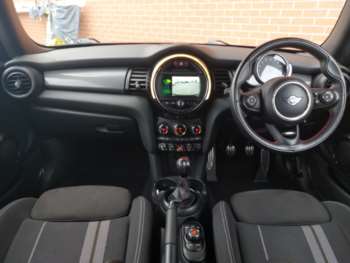 Used MINI Hatch 2018 for sale - 75192930: Photo