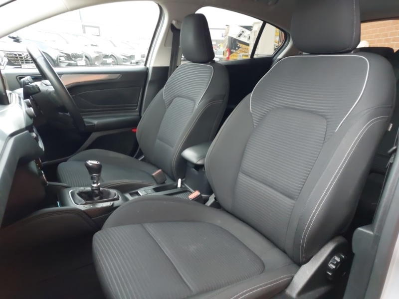 Used Ford Focus 2019 for sale - 76687645: Photo 12
