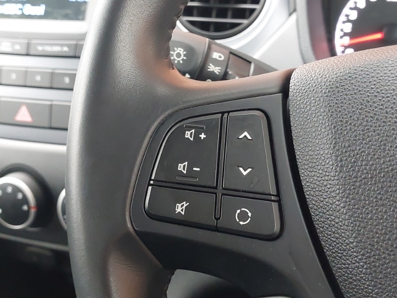 Used Hyundai i10 2019 for sale - 78126369: Photo 11