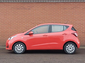 Used Hyundai i10 2019 for sale - 78126369: Photo