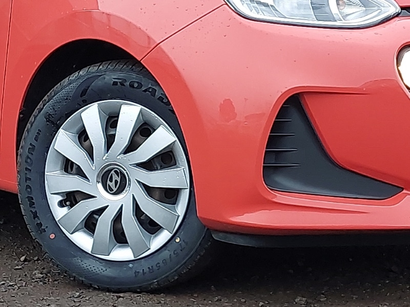 Used Hyundai i10 2019 for sale - 78126369: Photo 9