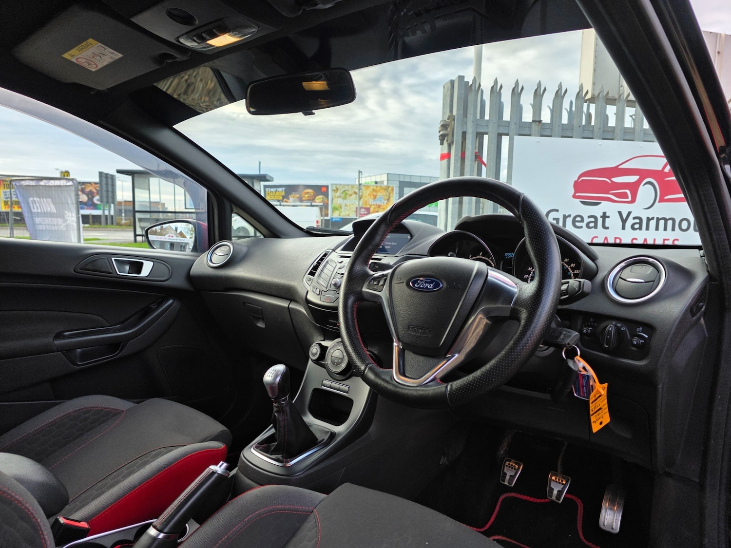 Used Ford Fiesta 2017 for sale - 76560117: Photo 11