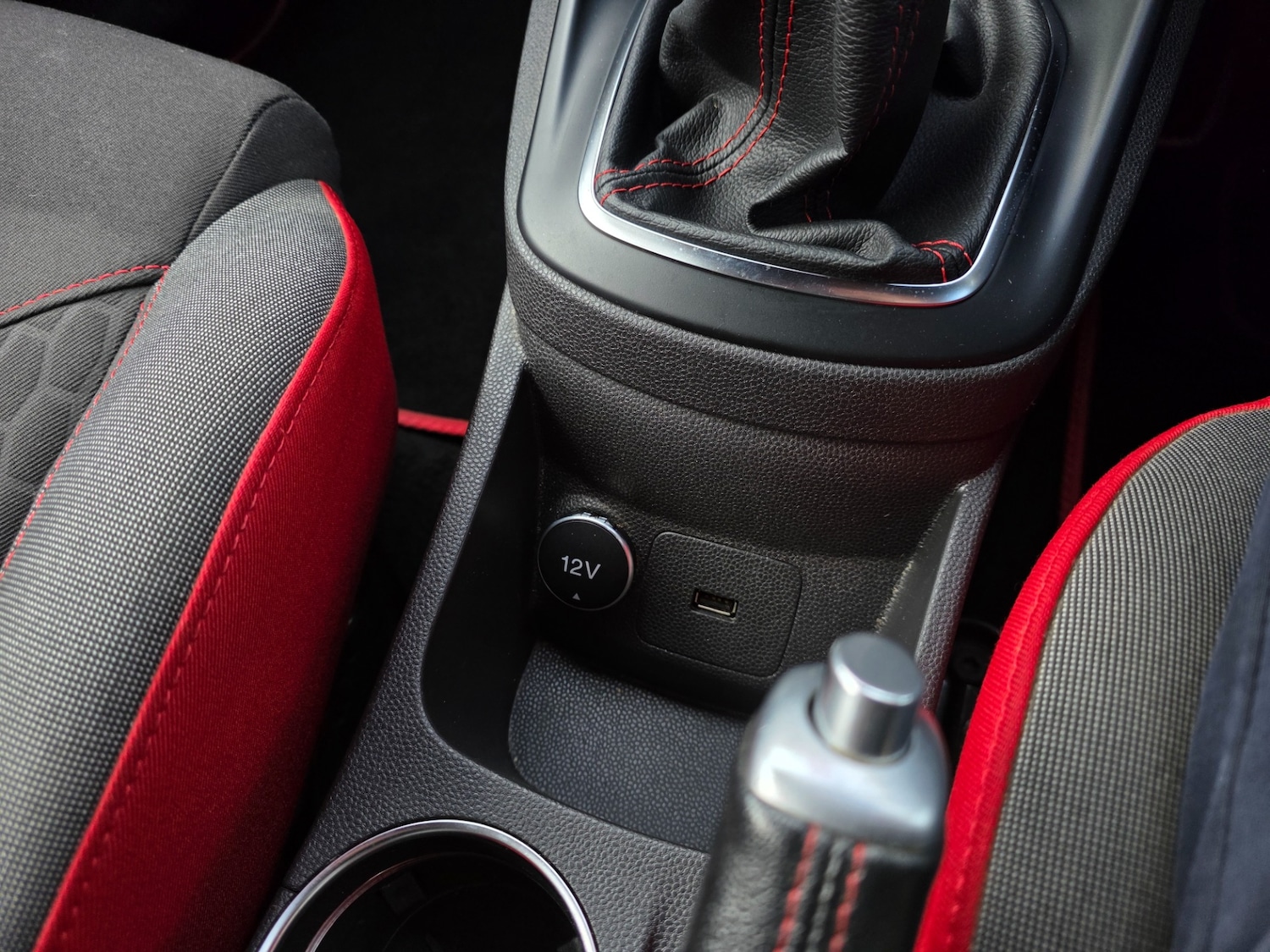 Used Ford Fiesta 2017 for sale - 76560117: Photo 18