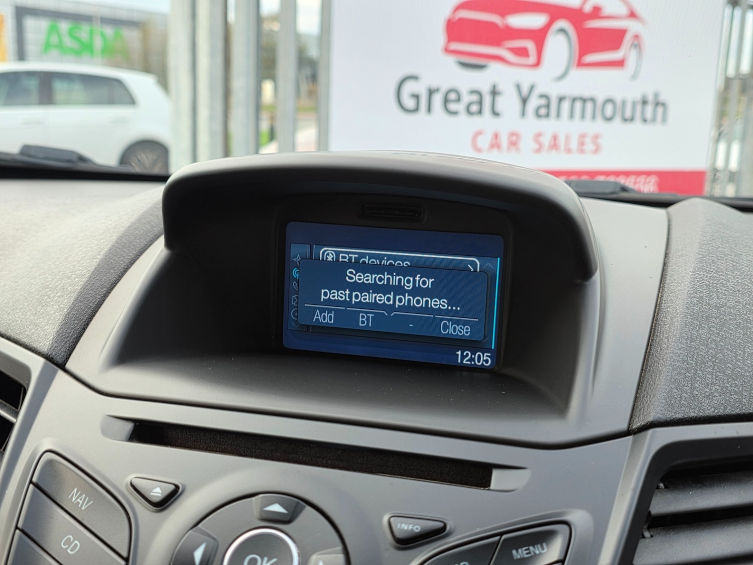 Used Ford Fiesta 2017 for sale - 76560117: Photo 24