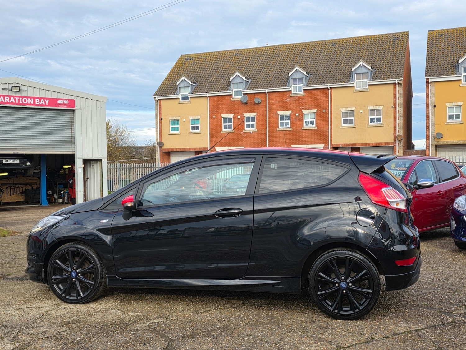 Used Ford Fiesta 2017 for sale - 76560117: Photo 7