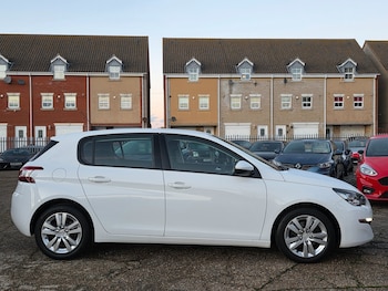 Used Peugeot 308 2015 for sale - 76431147: Photo