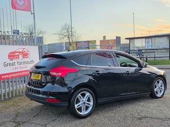 Used Ford Focus 2016 for sale - 76440042: Photo