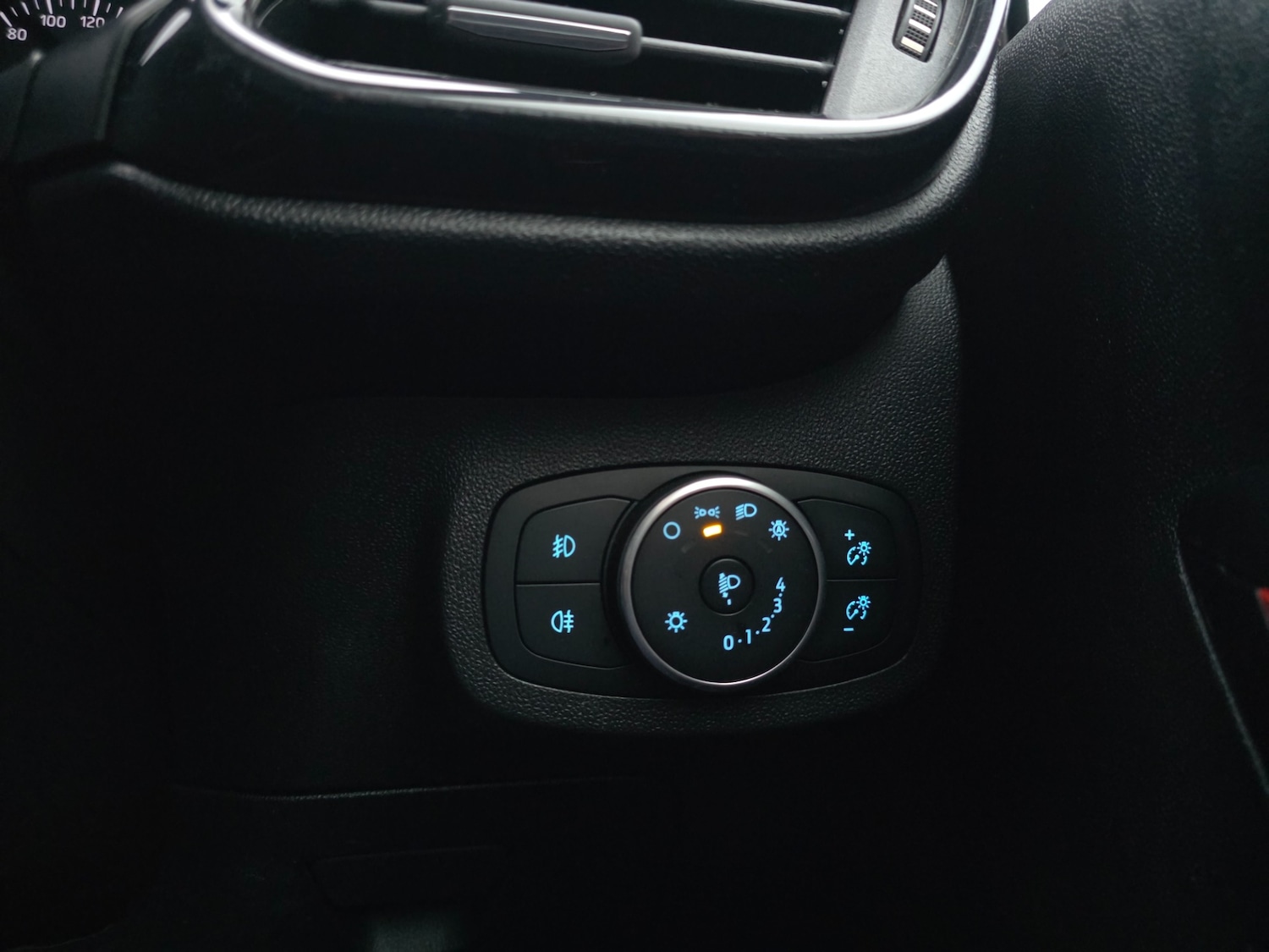 Used Ford Fiesta 2018 for sale - 76664946: Photo 32