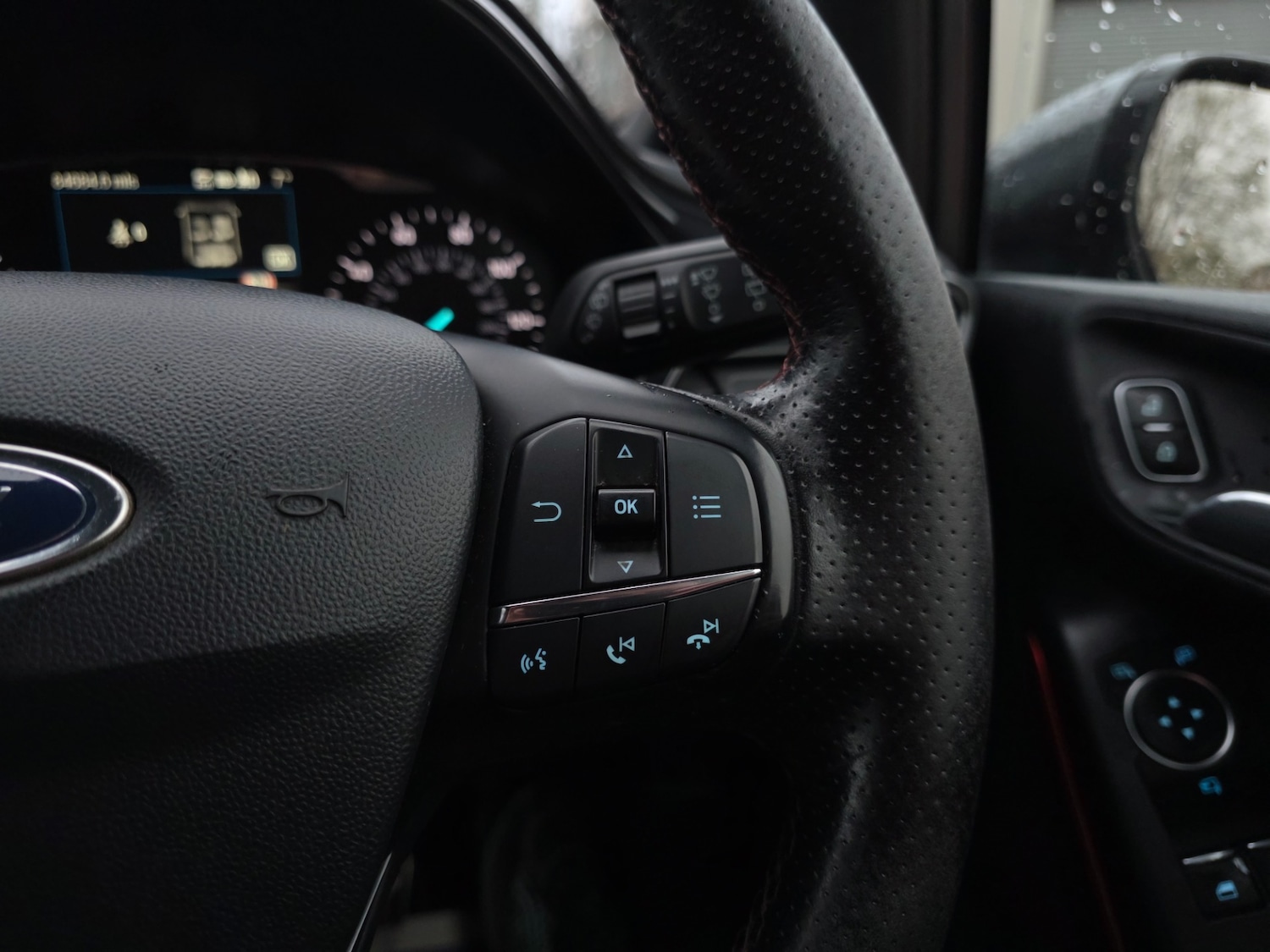 Used Ford Fiesta 2018 for sale - 76664946: Photo 35