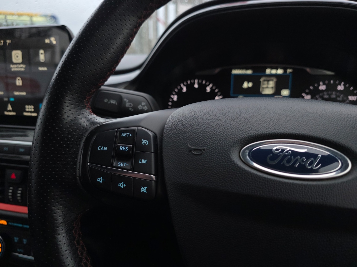 Used Ford Fiesta 2018 for sale - 76664946: Photo 36