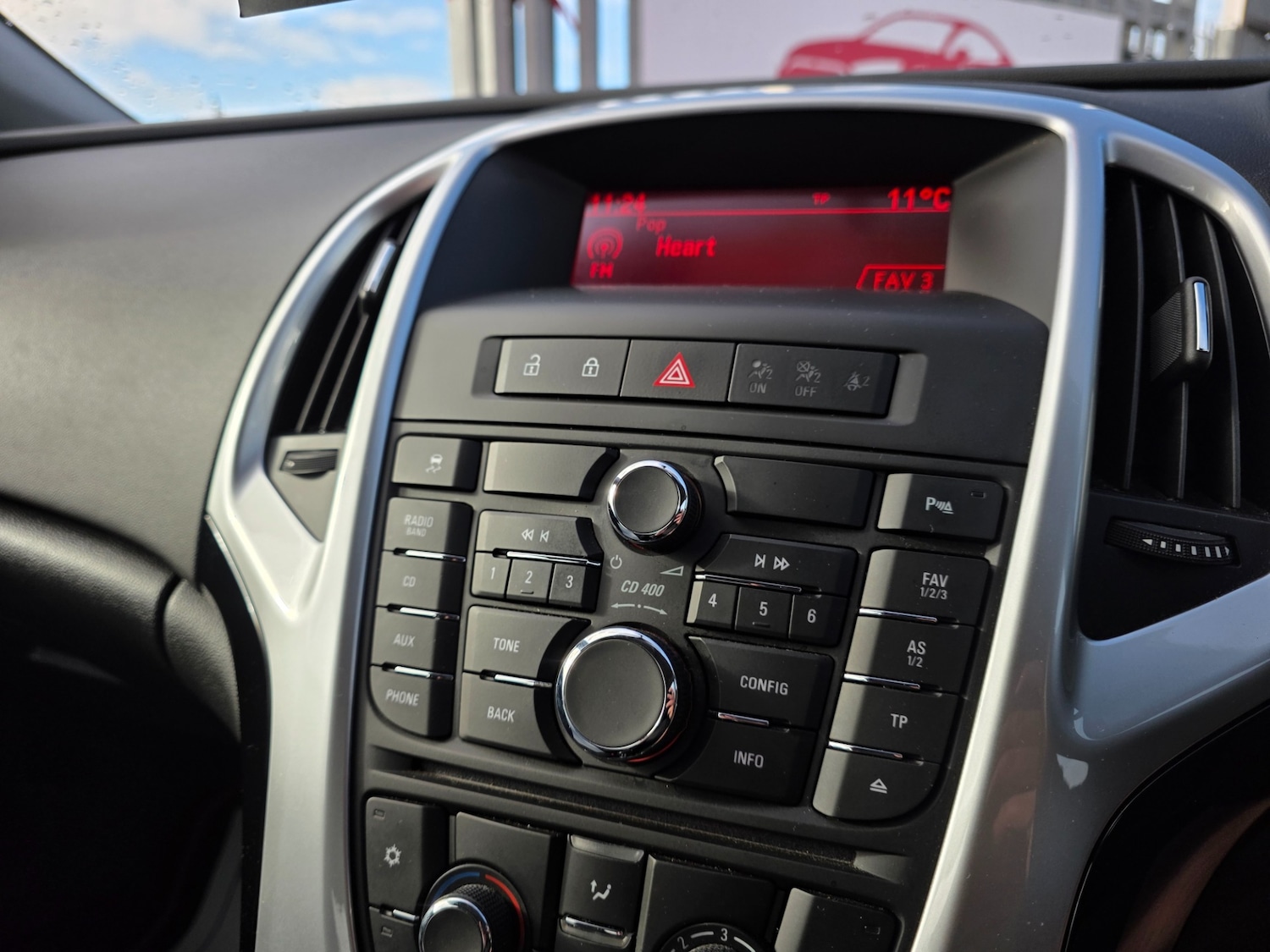 Used Vauxhall Astra 2014 for sale - 76449452: Photo 25