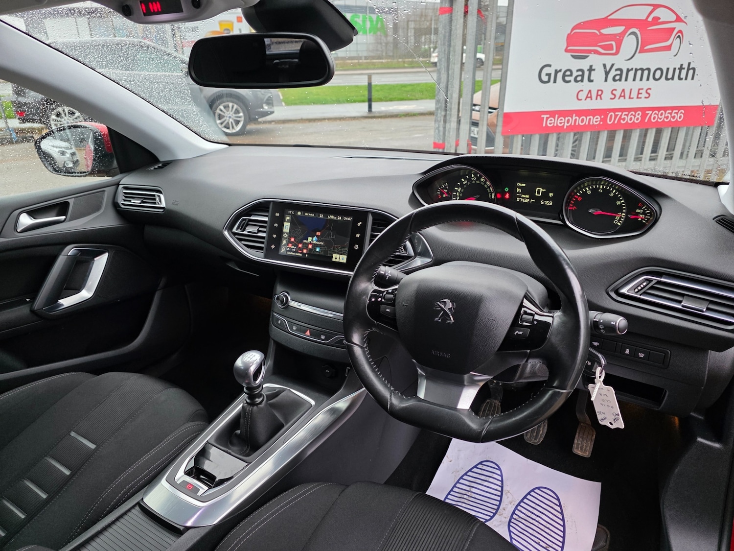 Used Peugeot 308 2014 for sale - 76762207: Photo 11