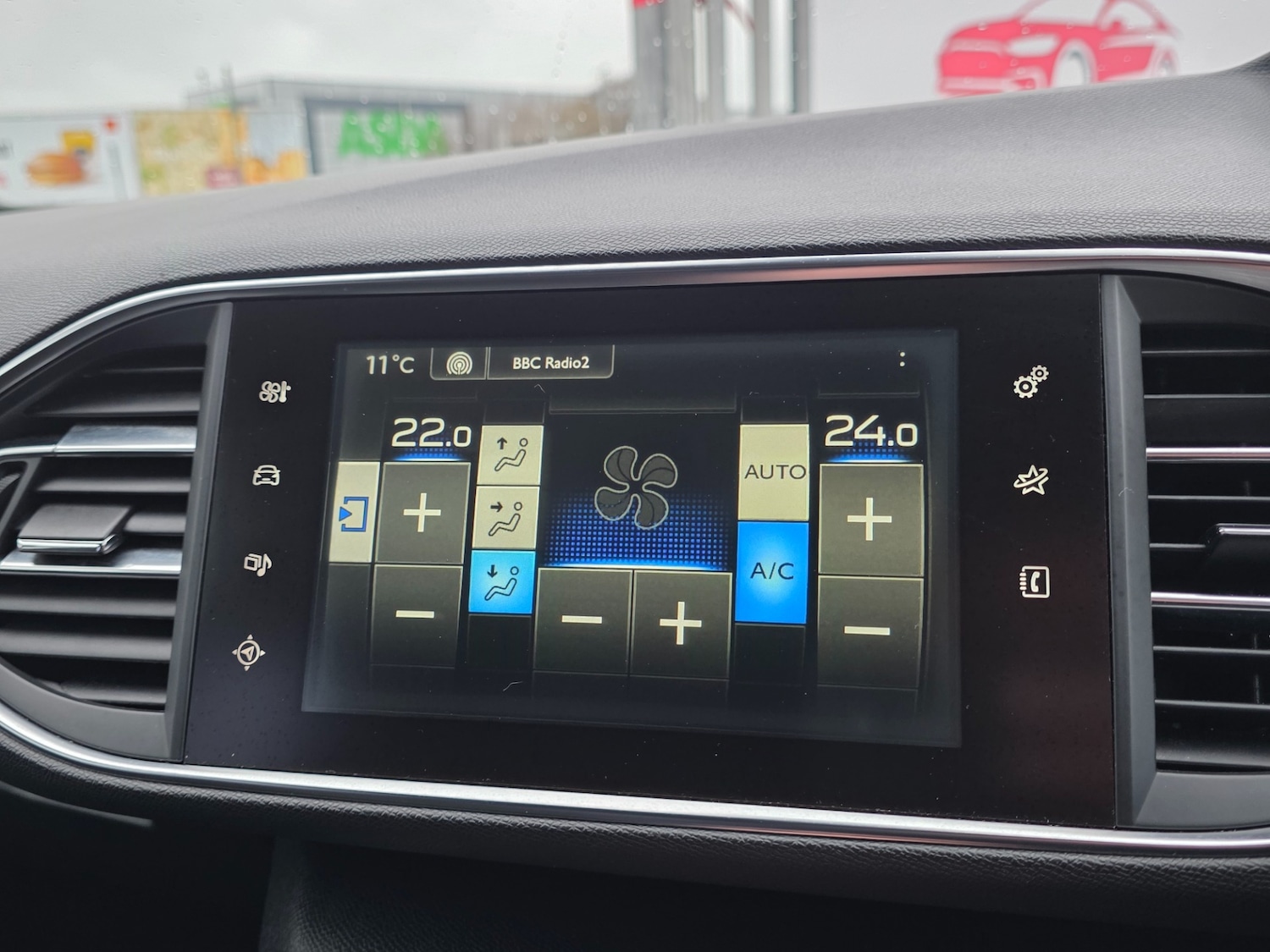 Used Peugeot 308 2014 for sale - 76762207: Photo 32