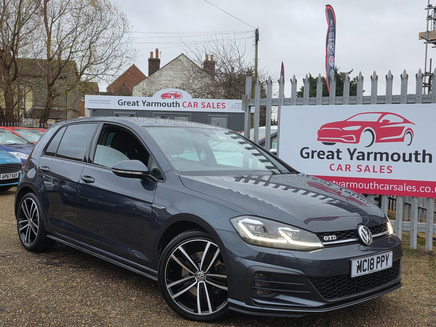 Used Volkswagen Golf 2018 for sale - 76836786: Photo 1
