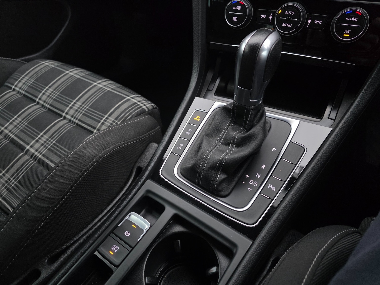 Used Volkswagen Golf 2018 for sale - 76836786: Photo 20