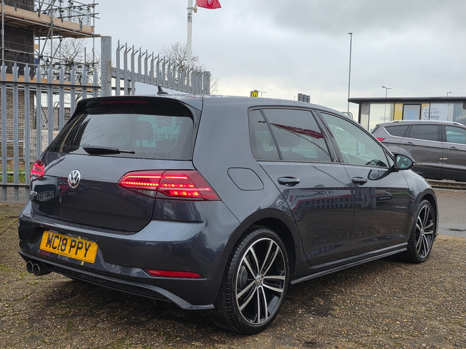 Used Volkswagen Golf 2018 for sale - 76836786: Photo 4