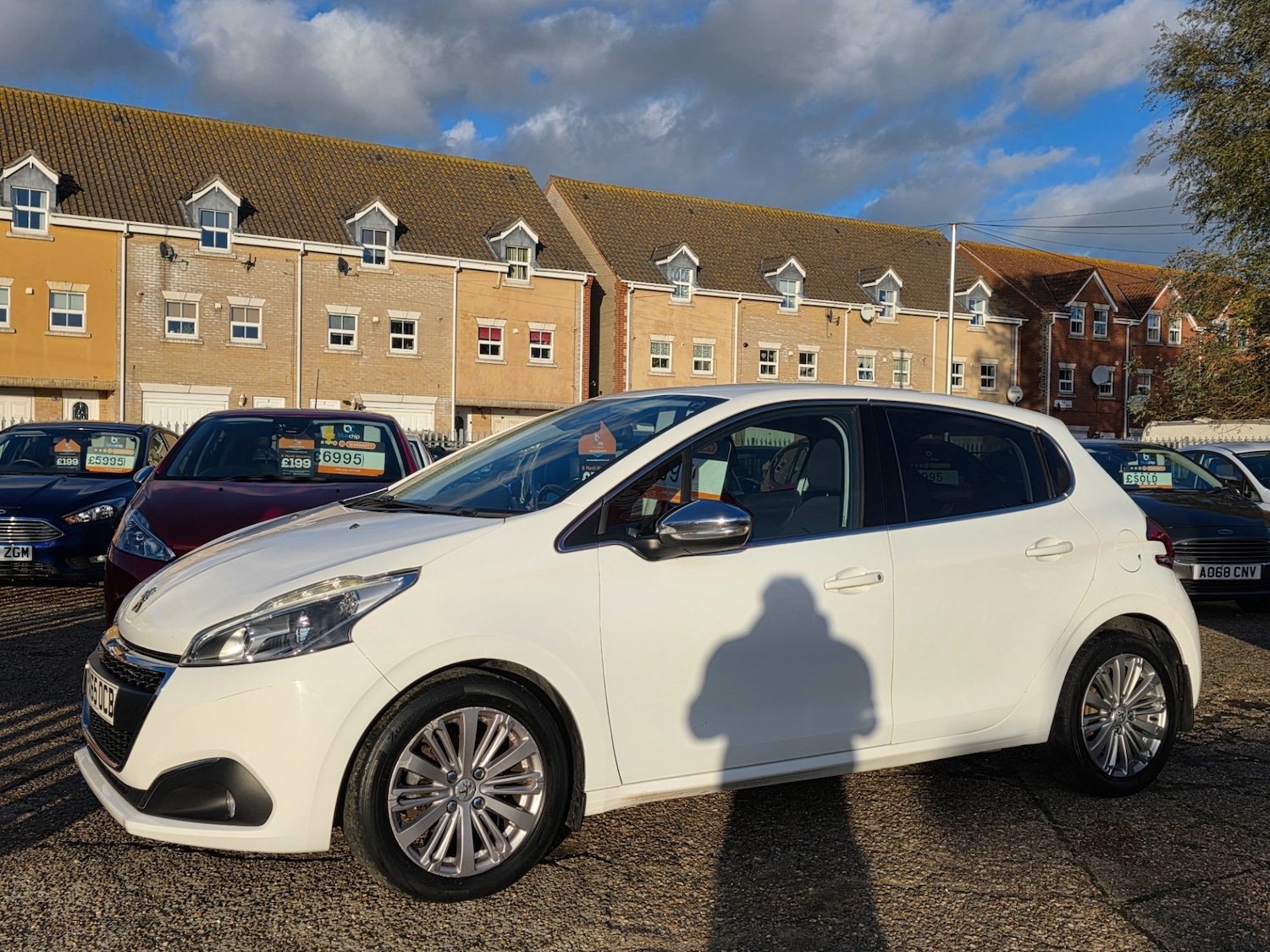 Used Peugeot 208 2015 for sale - 76440019: Photo 10