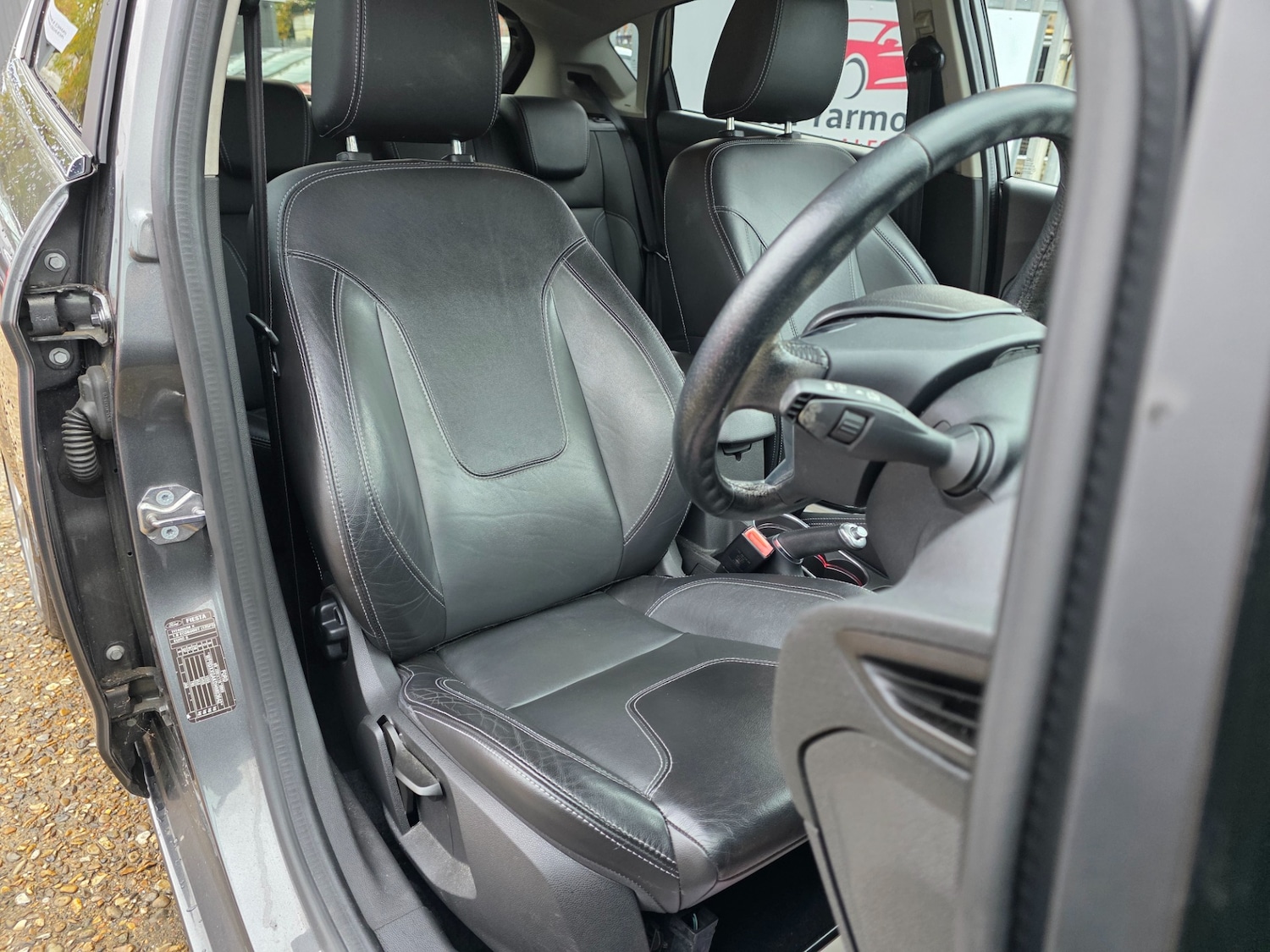 Used Ford Fiesta 2017 for sale - 76453726: Photo 11