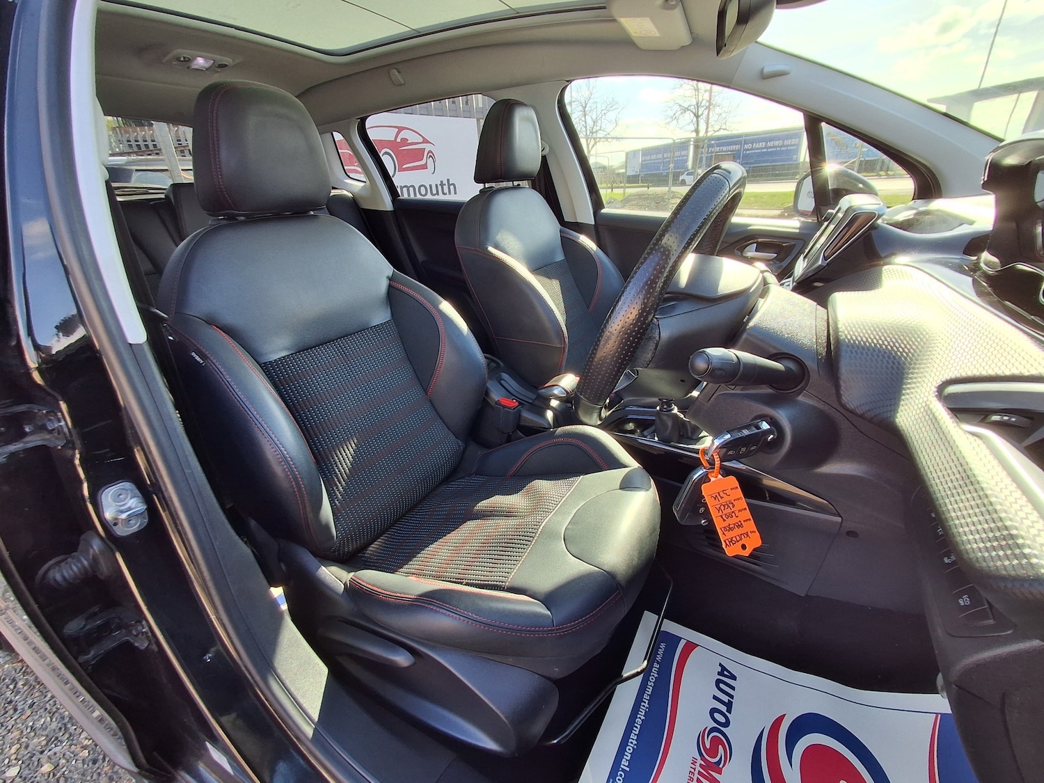 Used Peugeot 2008 2017 for sale - 77915767: Photo 10