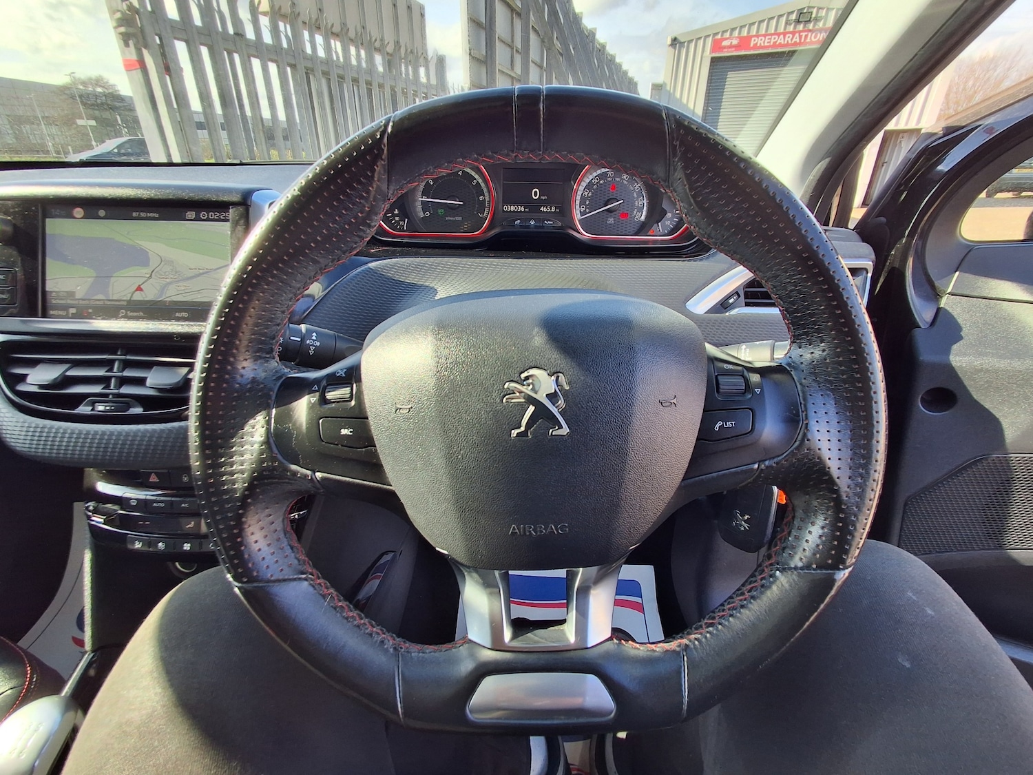 Used Peugeot 2008 2017 for sale - 77915767: Photo 12