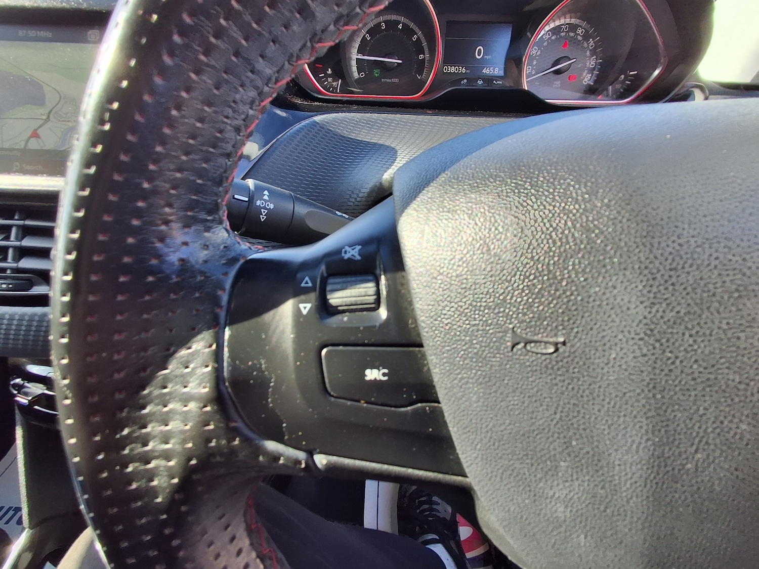 Used Peugeot 2008 2017 for sale - 77915767: Photo 13