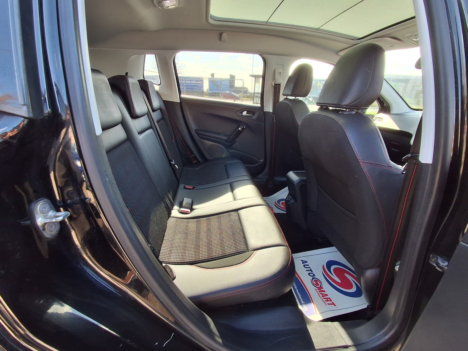 Used Peugeot 2008 2017 for sale - 77915767: Photo 17