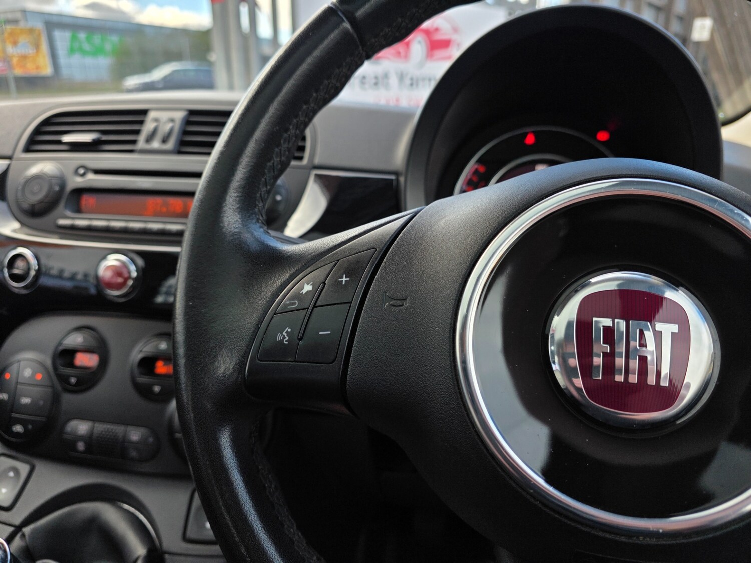 Used Fiat 500 2015 for sale - 76449332: Photo 28