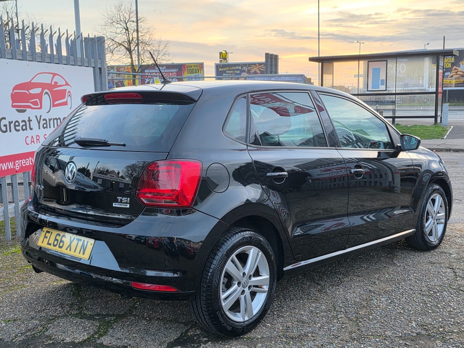 Used Volkswagen Polo 2016 for sale - 76560142: Photo 4