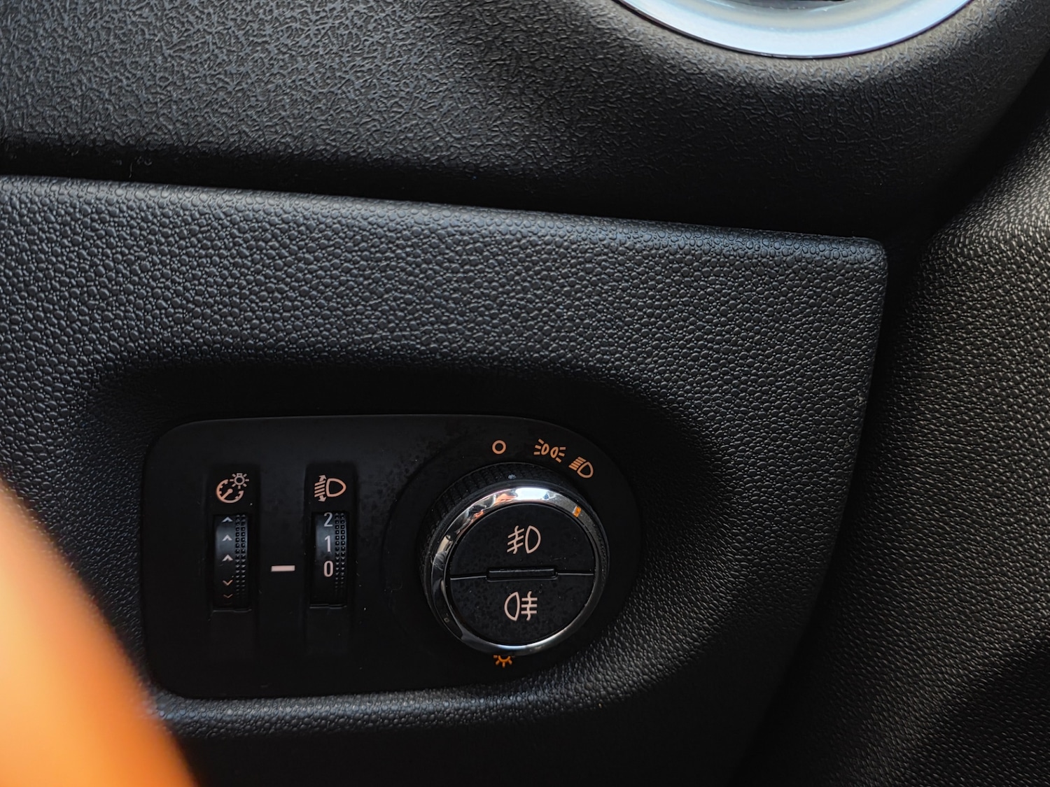 Used Vauxhall Corsa 2012 for sale - 76638606: Photo 27