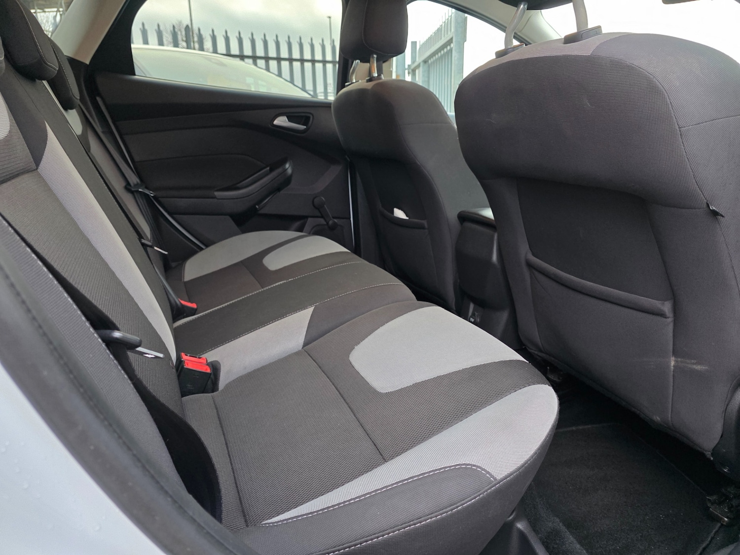 Used Ford Focus 2014 for sale - 76722389: Photo 12