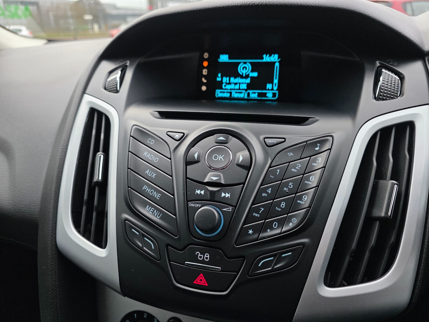 Used Ford Focus 2014 for sale - 76722389: Photo 22