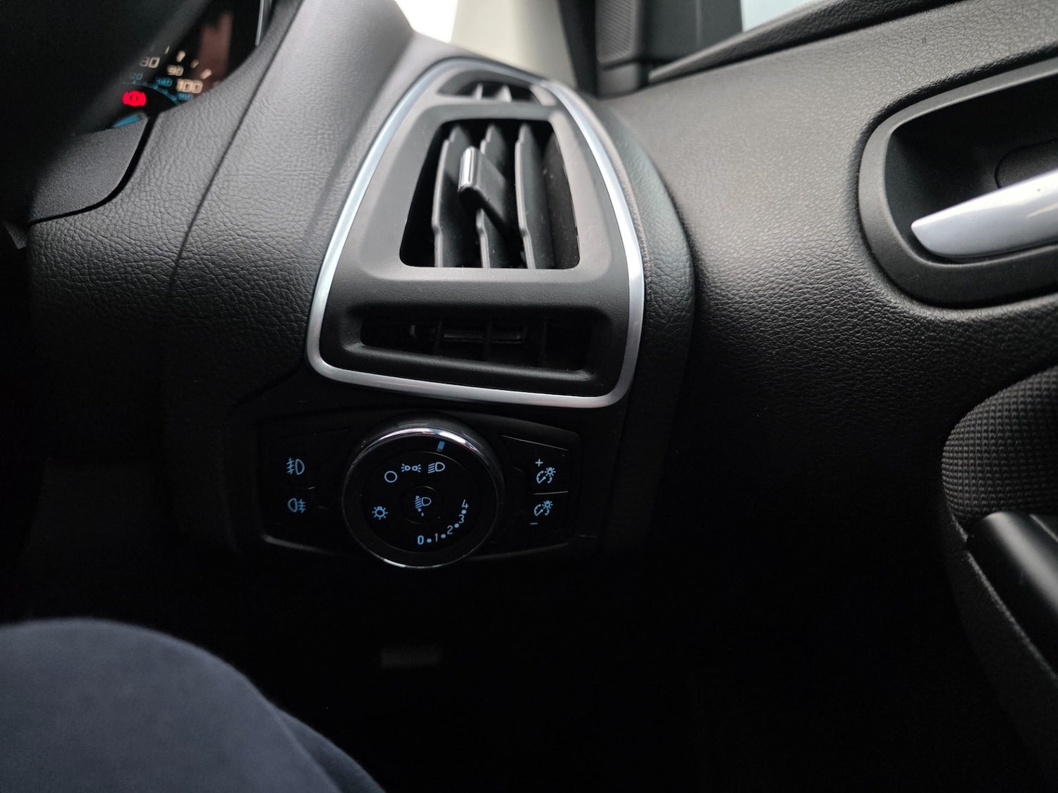 Used Ford Focus 2014 for sale - 76722389: Photo 26